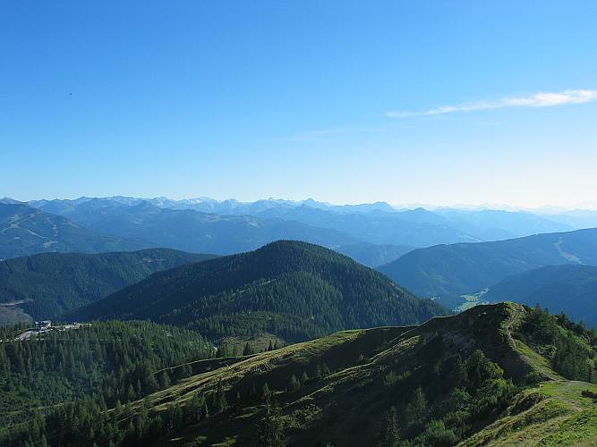 33 Panorama von der Suedwandhuette Richtung Suedwest